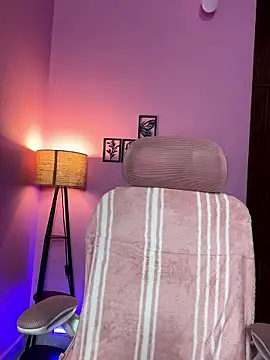 Neha18 online show from 04-27-26, 03:54