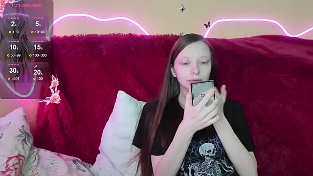 AliceHaris online show from 01-07-26, 04:28