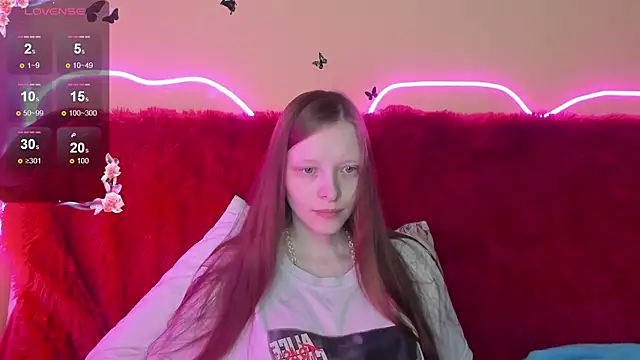 AliceHaris online show from 12-19-25, 01:20