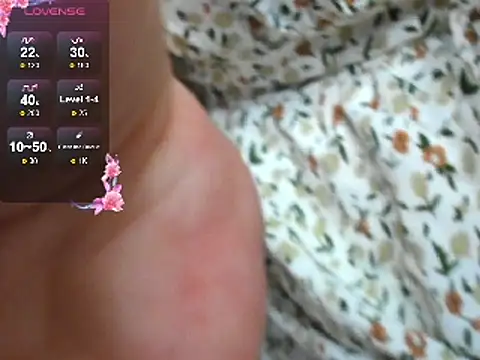 AliceHaris online show from 10-28-25, 04:35