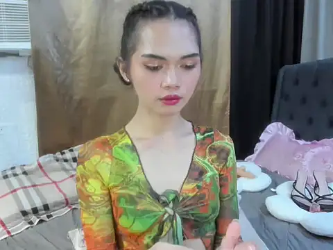 yunxieesweetgurl online show from 11-11-25, 07:30