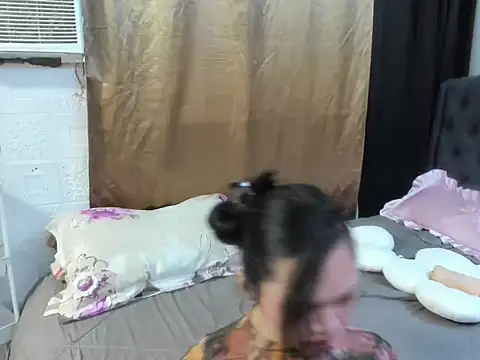 yunxieesweetgurl online show from 10-29-25, 10:09