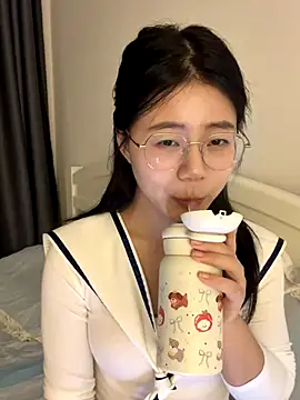 Ella-A9 online show from 09-24-25, 06:25