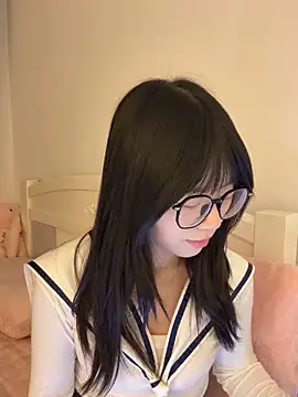 Ella-A9 online show from 11-24-25, 03:12