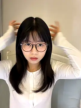 Ella-A9 online show from 11-01-25, 03:28