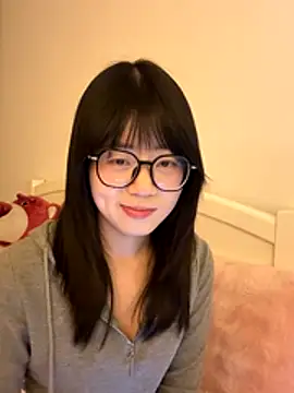 Ella-A9 online show from 12-15-25, 04:13