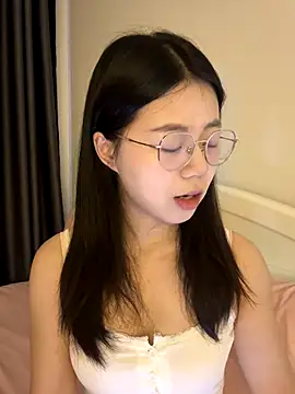 Ella-A9 online show from 09-12-25, 04:23