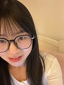 Ella-A9 online show from 11-27-25, 03:23