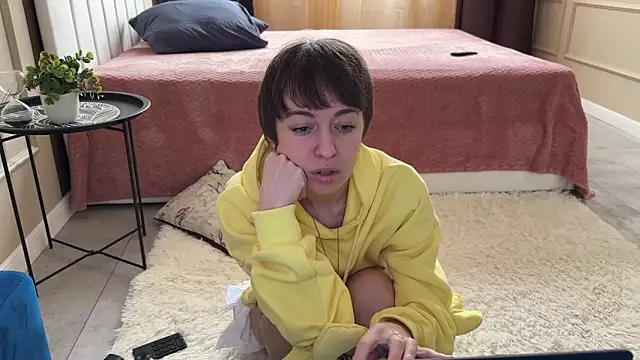 daniellia  online show from 03-06-26, 09:26