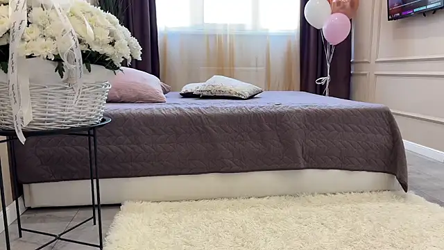 daniellia  online show from 03-13-26, 10:20