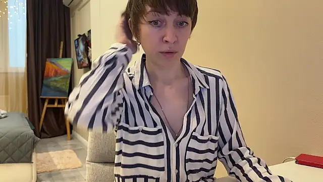 daniellia  online show from 03-23-26, 02:17