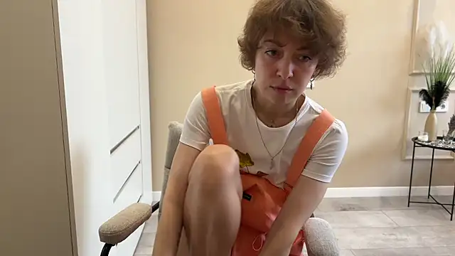 daniellia  online show from 11-14-25, 08:51