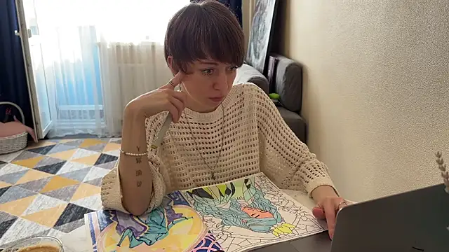 daniellia  online show from 05-19-26, 02:24