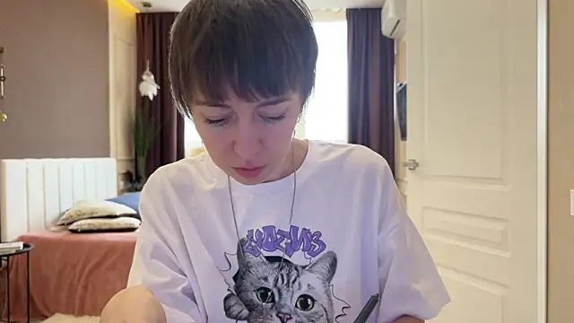 daniellia  online show from 03-07-26, 09:48