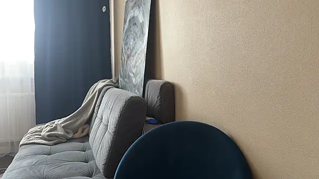 daniellia  online show from 10-28-25, 08:24