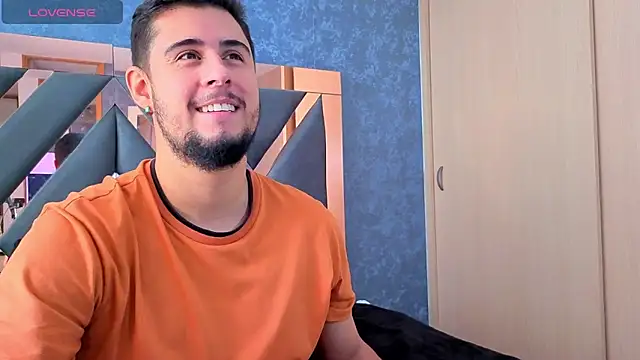 ryan evanss online show from 09-16-25, 01:45