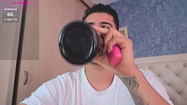 ryan evanss online show from 12-21-25, 01:35