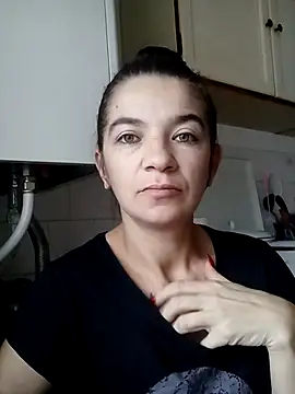 alinaalinutzq online show from 11-30-25, 01:23
