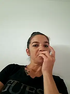 alinaalinutzq online show from 09-24-25, 11:50