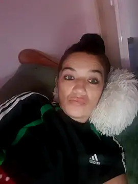 alinaalinutzq online show from 10-11-25, 02:40