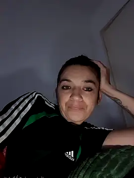 alinaalinutzq online show from 10-13-25, 09:05