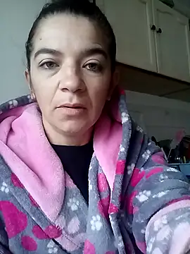 alinaalinutzq online show from 11-23-25, 06:01
