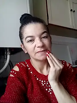 alinaalinutzq online show from 11-28-25, 08:03