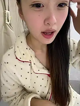 MengMeng0515 online show from 05-01-26, 10:20