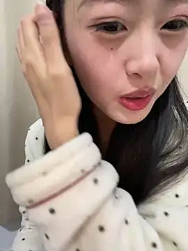 MengMeng0515 online show from 04-21-26, 02:01