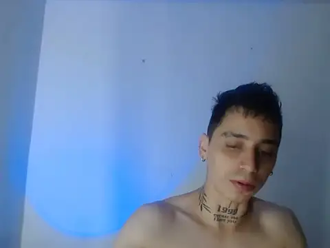 xalejo max online show from 11-24-25, 08:58