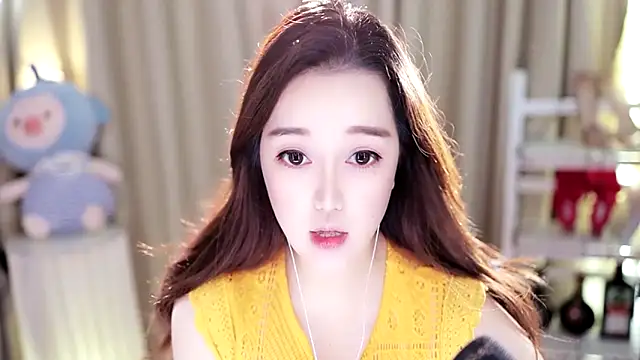Snapshot of l2day_ chatting on 09-15-25, 01:22 l2day online show from 09-15-25, 01:22