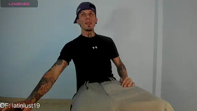 Savajelust online show from 07-22-26, 03:41