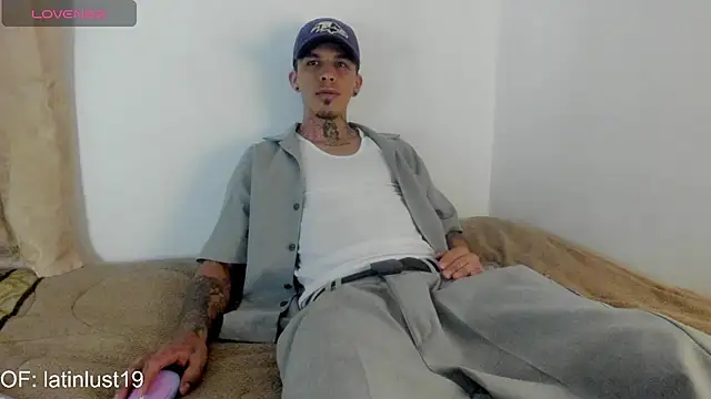 Savajelust online show from 06-03-26, 04:01