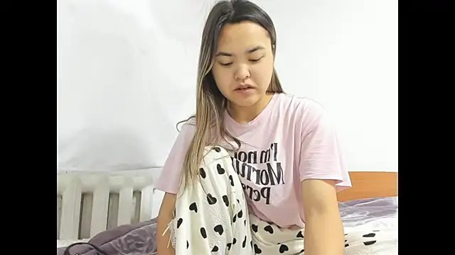 Snapshot of saika_blush chatting on 01-17-26, 02:48 saika blush online show from 01-17-26, 02:48