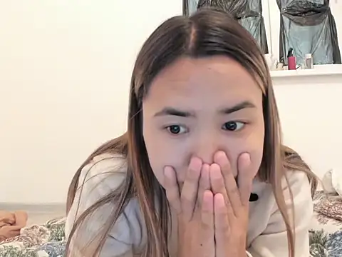Snapshot of saika_blush chatting on 10-03-25, 05:31 saika blush online show from 10-03-25, 05:31