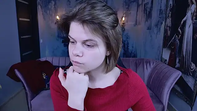 EllieMurler online show from 11-16-25, 09:03