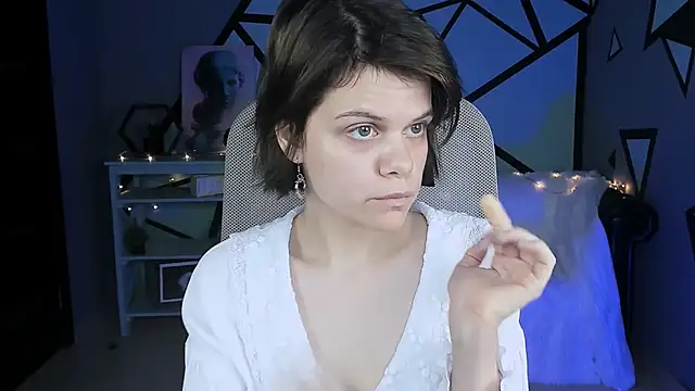 EllieMurler online show from 09-24-25, 09:16