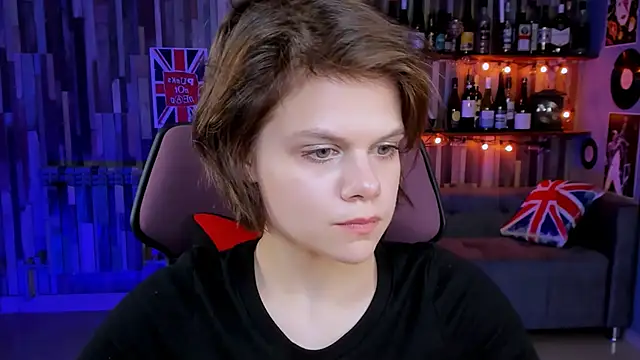 EllieMurler online show from 10-14-25, 09:10