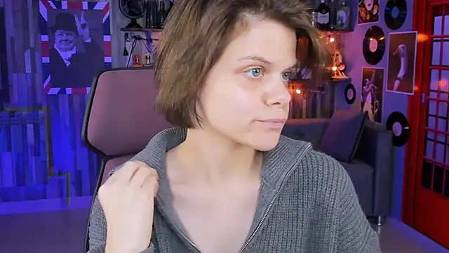 EllieMurler online show from 09-25-25, 09:04