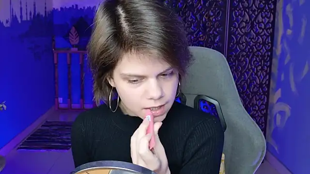 EllieMurler online show from 09-28-25, 09:05