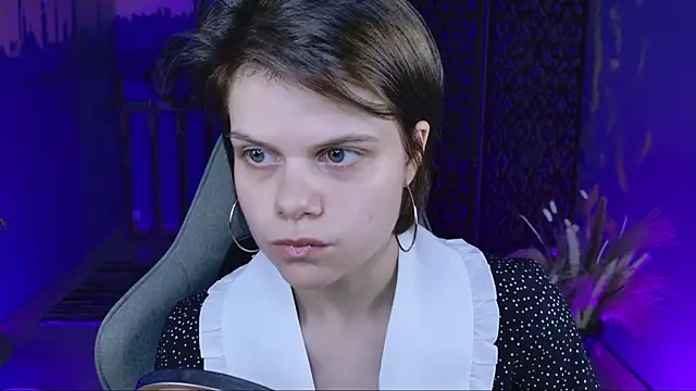 EllieMurler online show from 09-23-25, 09:05