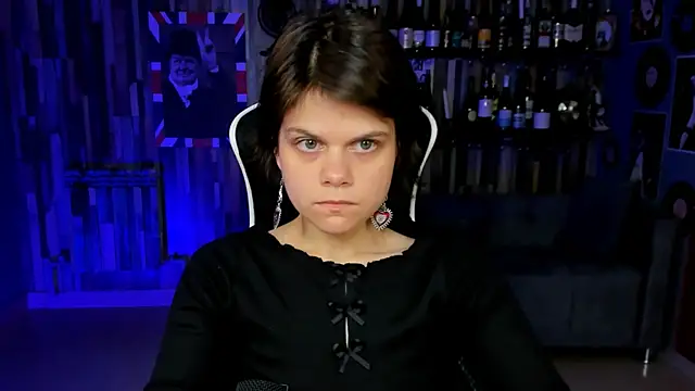 EllieMurler online show from 09-19-25, 09:02