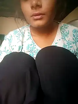 Snapshot of Hot_siiii chatting on 10-16-25, 02:53 Hot siiii online show from 10-16-25, 02:53
