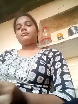 Snapshot of Hot_siiii chatting on 09-30-25, 02:50 Hot siiii online show from 09-30-25, 02:50