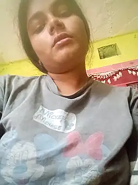 Snapshot of Hot_siiii chatting on 10-22-25, 01:38 Hot siiii online show from 10-22-25, 01:38
