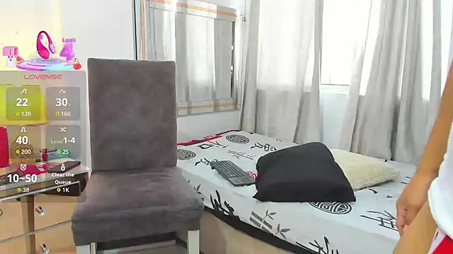 Violet Dream2 online show from 10-24-25, 09:14