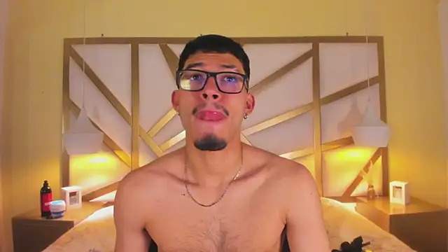 Jaxon Carter online show from 06-17-26, 01:16