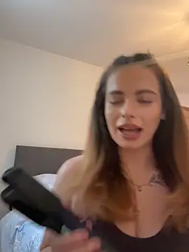 PiperPassionX online show from 11-10-25, 10:42