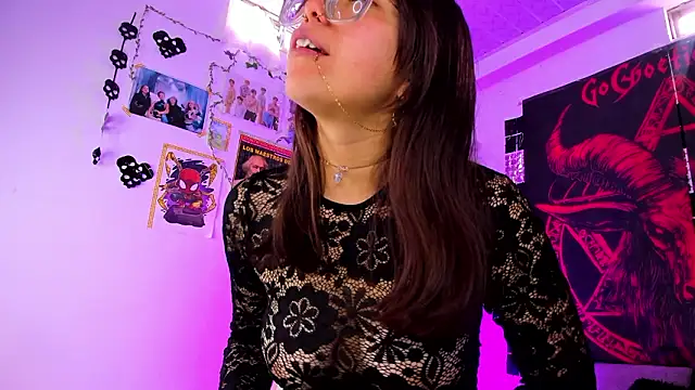 Snapshot of UchikyDoll chatting on 02-17-26, 03:09 UchikyDoll online show from 02-17-26, 03:09