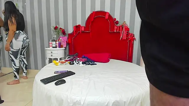 CaroyAndy online show from 03-30-26, 12:39